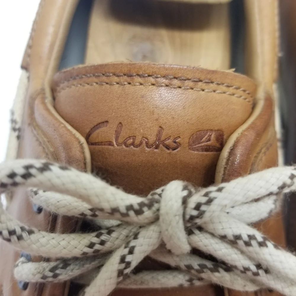 Clarks Rock Men Sz 9.5 Tan Leather Boat Dock Deck Shoe Slip On Lace Up Moccasin